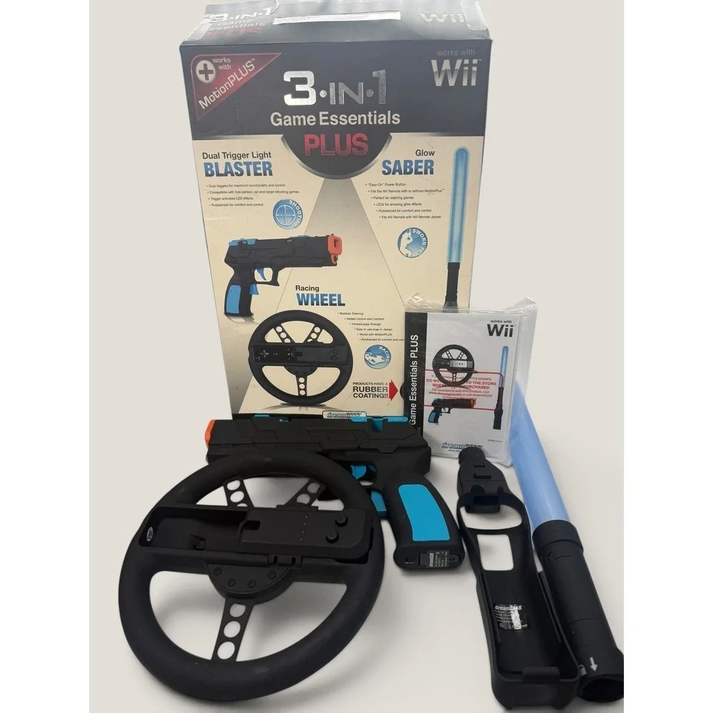 NEW**open box** Wii dreamGEAR 3-in-1 Game Essentials PLUS accessory kit